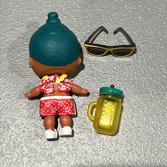 Lol Surprise Boys LUAU - Picture 2 of 2